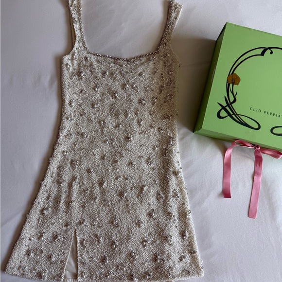 Clio Peppiatt Bridal Crystal Dress - Picture 3 of 8